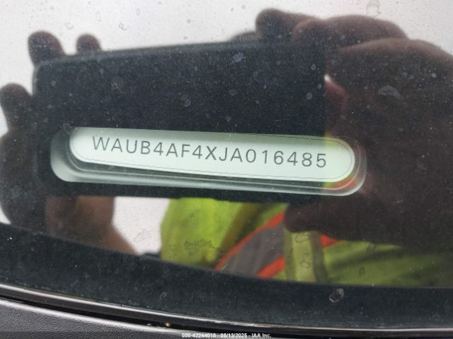 WAUB4AF4XJA016485 Audi S4 3.0t Premium Plus