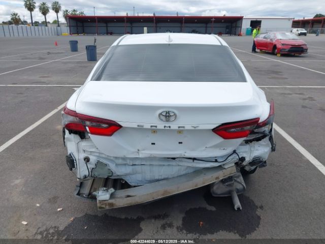 4T1R11AK4PU801765 Toyota CAMRY LE