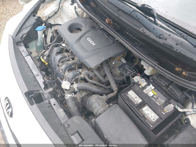 KNADM4A35H6117584 KIA RIO LX