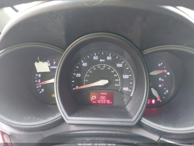 KNADM4A35H6117584 KIA RIO LX