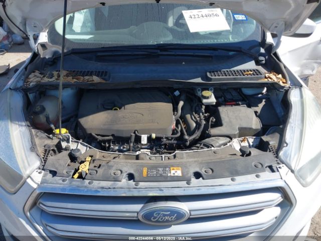 1FMCU0GD5HUC37979 Ford ESCAPE SE