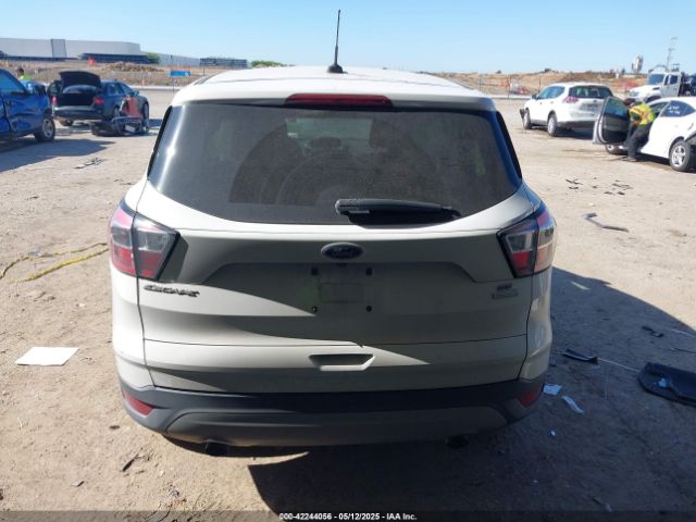1FMCU0GD5HUC37979 Ford ESCAPE SE