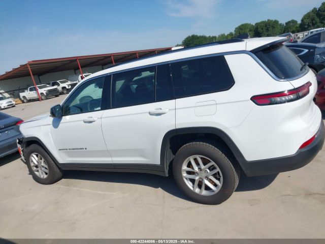1C4RJJAG6P8901889 Jeep Grand Cherokee L Laredo 4x2