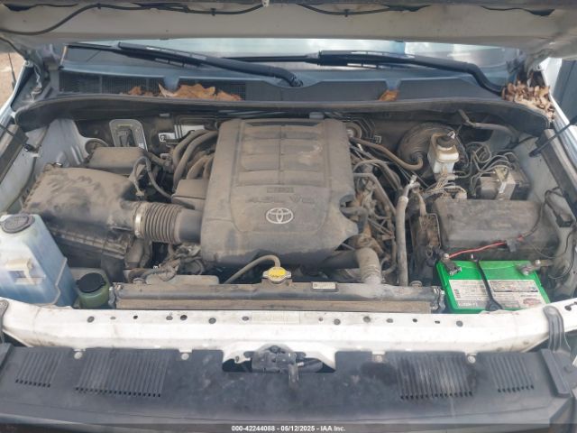5TFRM5F11EX076205 Toyota Tundra Sr 4.6l V8
