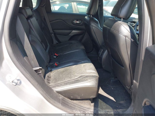 1C4PJMDX1KD412448 Jeep Cherokee Limited 4x4