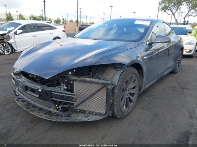 5YJSA1E26JF268236 Tesla Model S 100d/75d/p100d