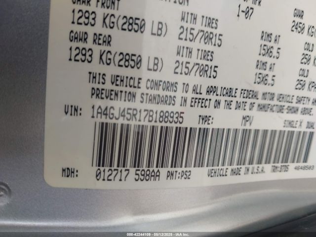 2007 CHRYSLER TOWN & COUNTRY 1A4GJ45R17B188935 Photo 8