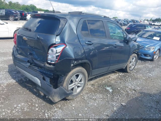 2021 CHEVROLET TRAX KL7CJLSB7MB325696 Photo 3