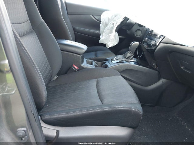 JN8AT2MTXLW036926 Nissan Rogue Sv Fwd