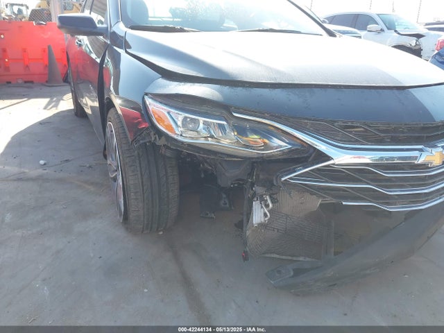 1G1ZE5ST4RF155831 Chevrolet Malibu Fwd 2lt