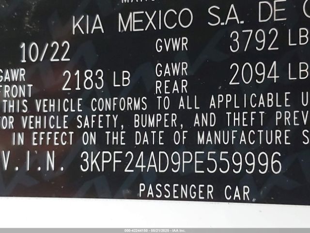3KPF24AD9PE559996 KIA Forte Lxs