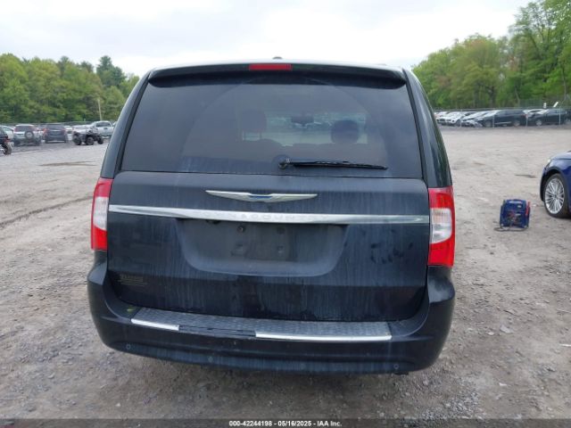 2C4RC1CG2FR513696 Chrysler Town & Country Touring-l