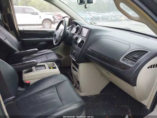 2C4RC1CG2FR513696 Chrysler Town & Country Touring-l