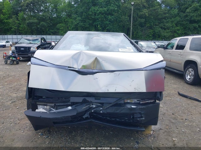 Tesla Cybertruck All-wheel Drive 2024 7G2CEHED5RA039734 Image 13