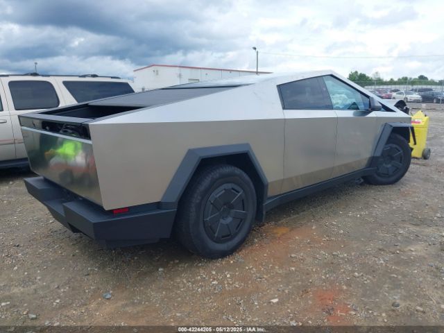 2024 TESLA CYBERTRUCK 7G2CEHED5RA039734 Photo 3