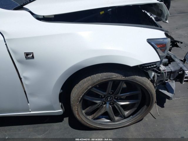 JTHBA1D29K5090163 Lexus IS 300