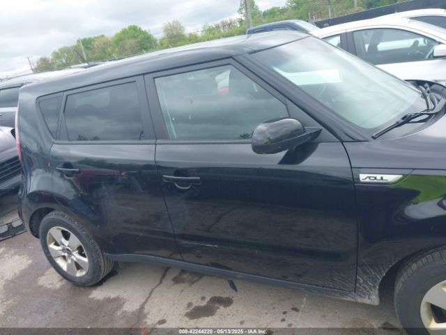 KNDJN2A25J7581425 KIA Soul