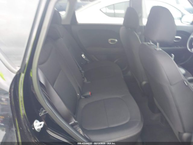 KNDJN2A25J7581425 KIA Soul