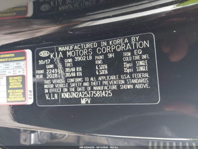 KNDJN2A25J7581425 KIA Soul
