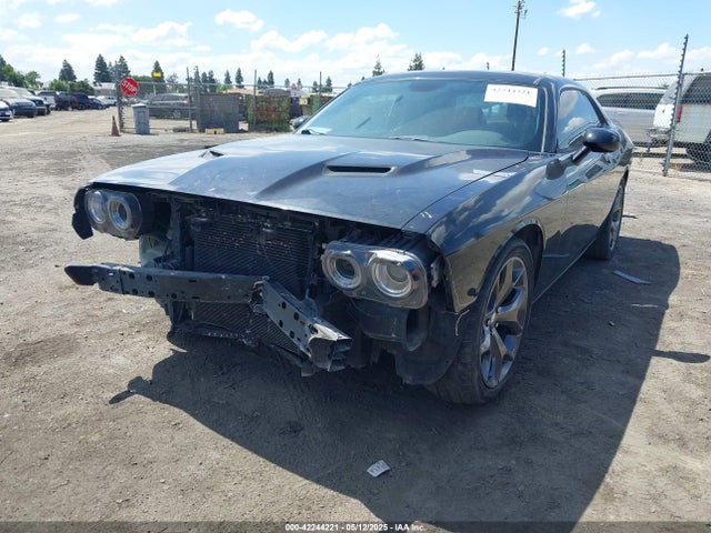 2C3CDZBGXFH702738 Dodge Challenger Sxt Plus