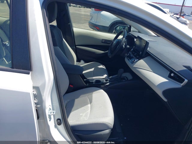 JTDEPMAE7NJ191324 Toyota COROLLA LE
