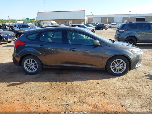 1FADP3K29JL250694 Ford FOCUS SE