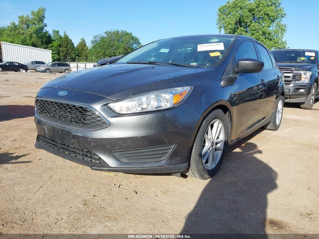 1FADP3K29JL250694 Ford FOCUS SE