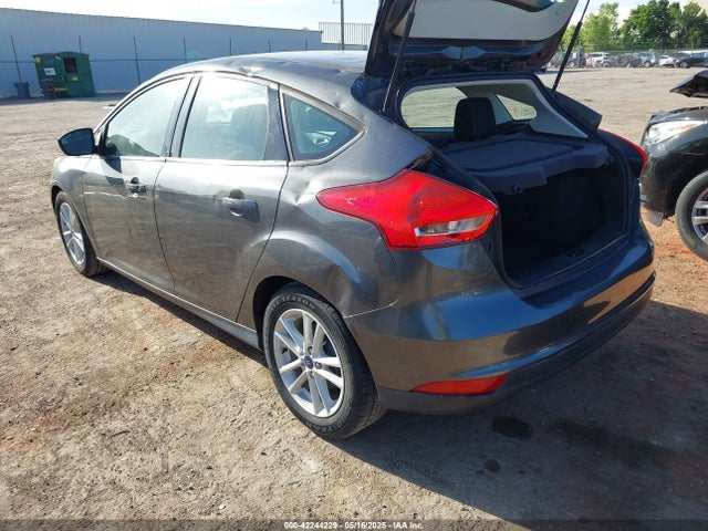 1FADP3K29JL250694 Ford FOCUS SE
