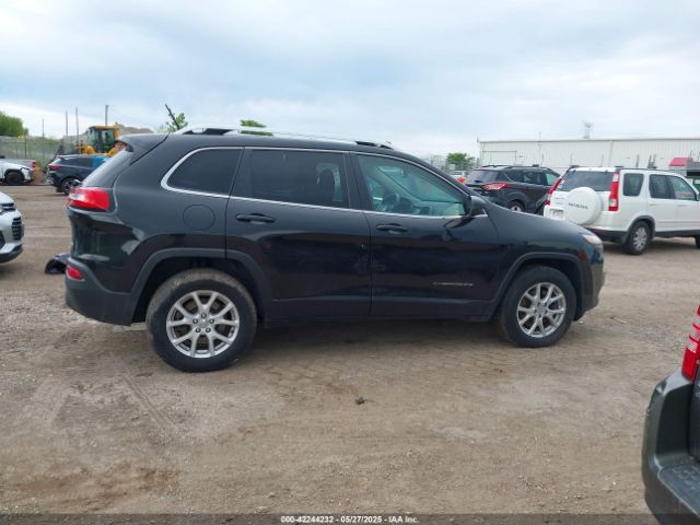 1C4PJMCB6EW273352 Jeep Cherokee Latitude