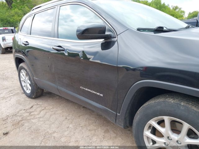 1C4PJMCB6EW273352 Jeep Cherokee Latitude
