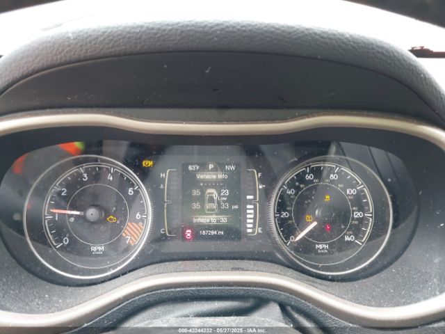 1C4PJMCB6EW273352 Jeep Cherokee Latitude