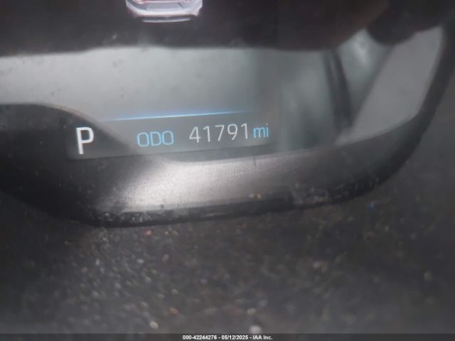 JTDHPRAE0LJ033320 Toyota COROLLA LE