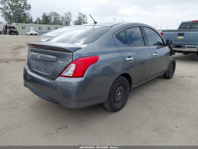 3N1CN7AP1JL813762 Nissan Versa 1.6 Sv