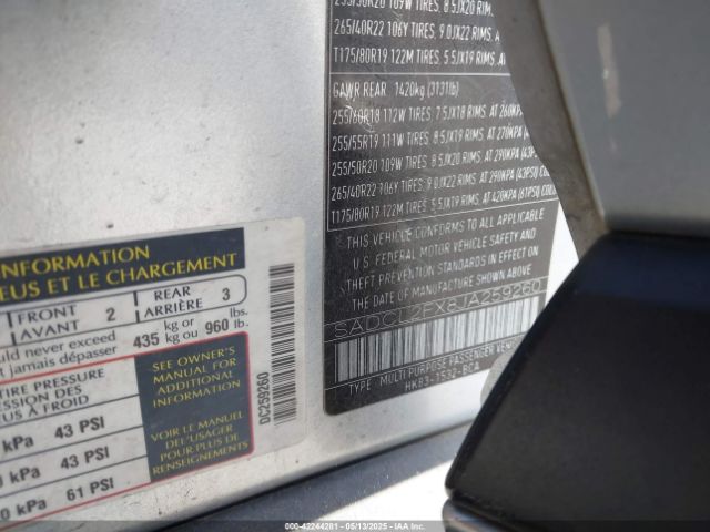 2018 JAGUAR F-PACE SADCL2FX8JA259260 Photo 8
