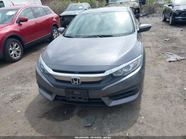 19XFC2F53HE204374 Honda Civic Lx
