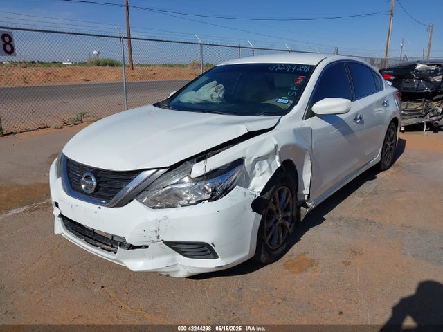 Nissan Altima 2.5 S 2016 1N4AL3AP4GN382092 Image 2