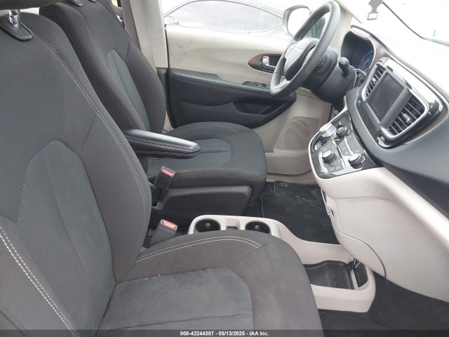 Chrysler 2023 2023 2C4RC1CGXPR564591 Image 5