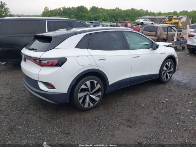 2021 VOLKSWAGEN ID.4 WVGDMPE28MP007568 Photo 3