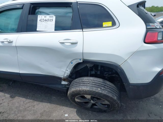 1C4PJMDX2KD239071 Jeep Cherokee Limited 4x4