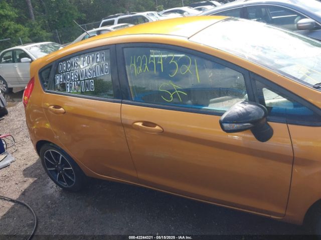 3FADP4EJ7GM205009 Ford FIESTA SE
