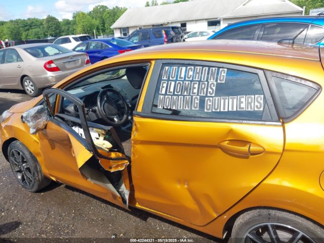 3FADP4EJ7GM205009 Ford FIESTA SE