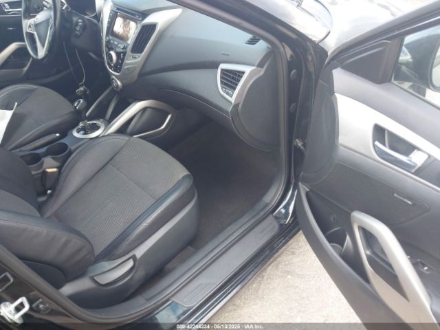 2015 HYUNDAI VELOSTER KMHTC6AD9FU235289 Photo 4