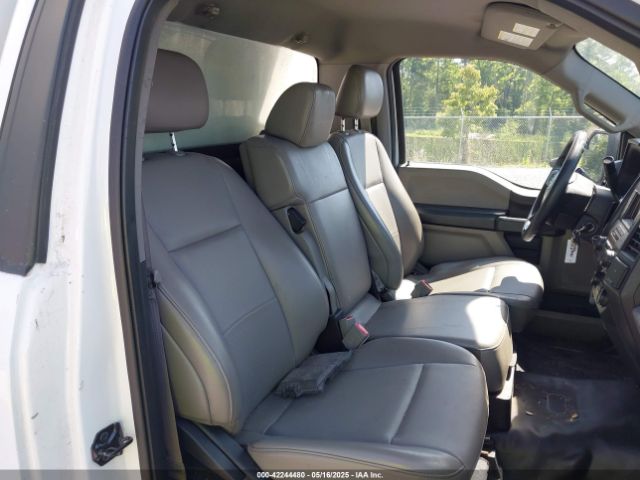 1FTMF1C52JKE86815 Ford F-150 Xl