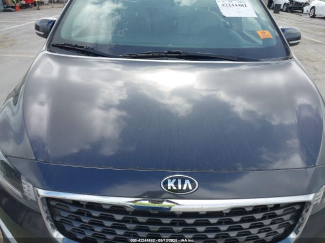 KNDMB5C14L6609087 KIA SEDONA LX