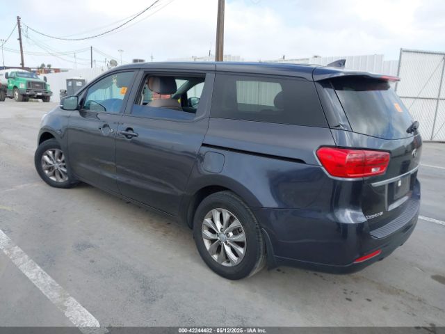 KNDMB5C14L6609087 KIA SEDONA LX