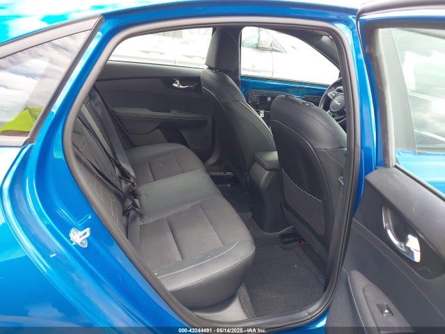 3KPF54AD1NE477930 KIA mpi nu