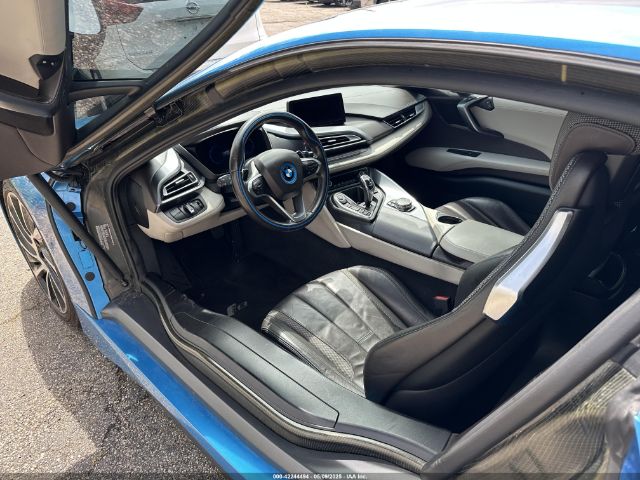 WBY2Z2C57EVX64471 BMW I8