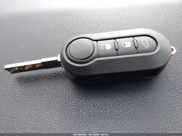 ZFBCFABH7EZ001401 Fiat 500l Easy