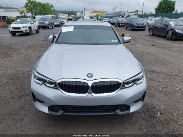WBA5R1C54KAK10233 BMW 330I