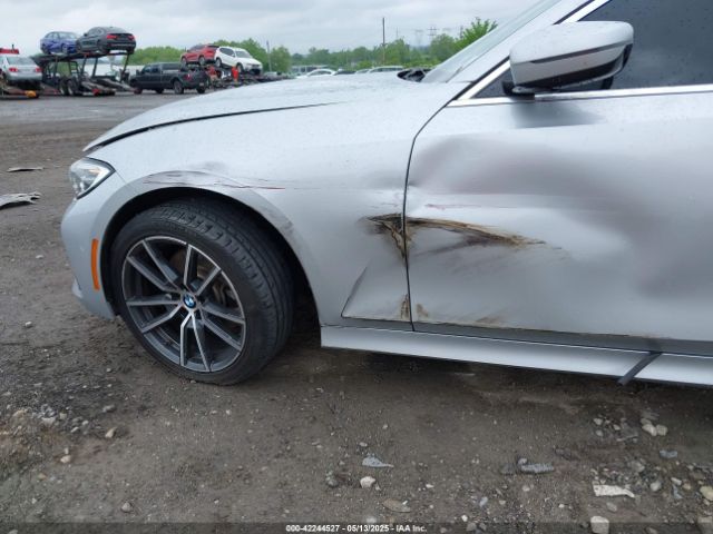 WBA5R1C54KAK10233 BMW 330I